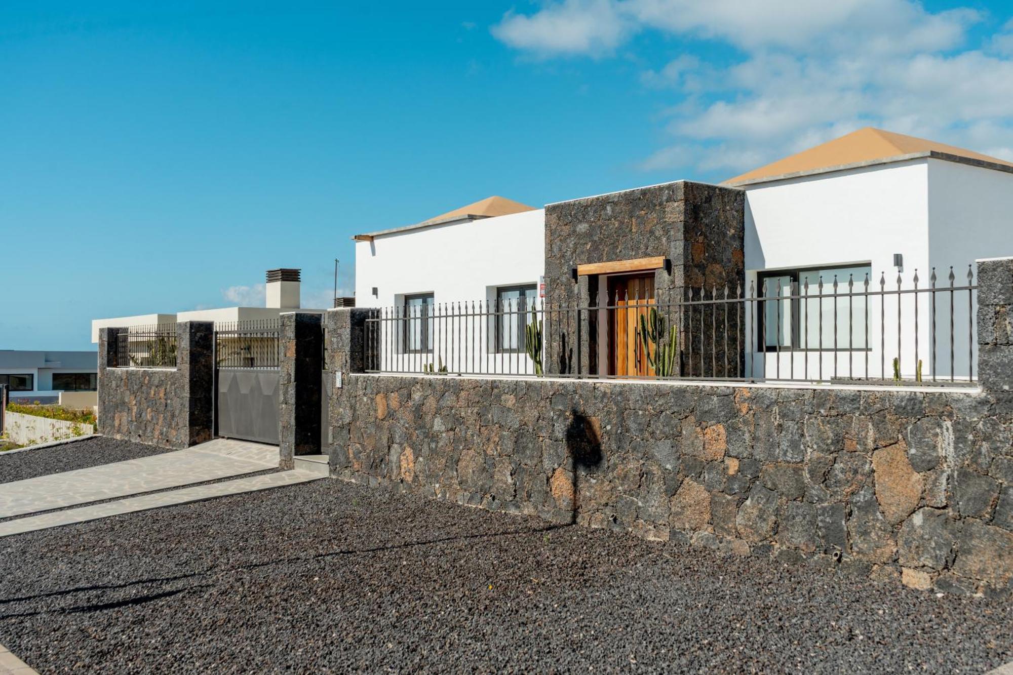 Appartamento Seascape Heated Pool, Air-Con, View, Adult Only Corralejo Esterno foto